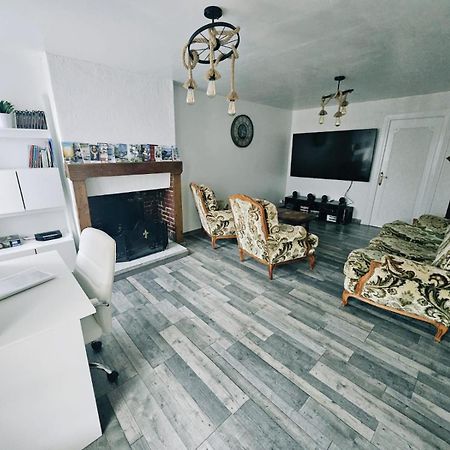 Gite De Montapeine 8 Breteau Dış mekan fotoğraf